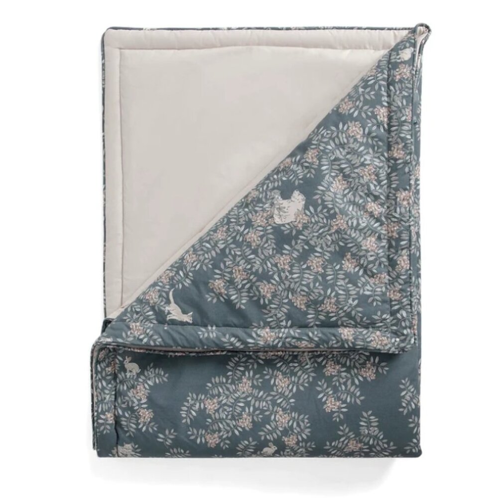 Garbo and friends filled blanket kids bedding